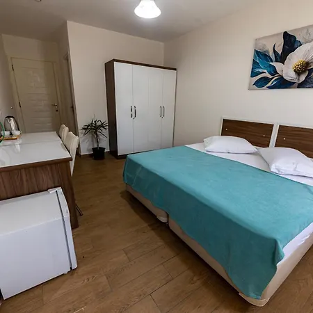 Sirin Apartrooms Lägenhetshotell