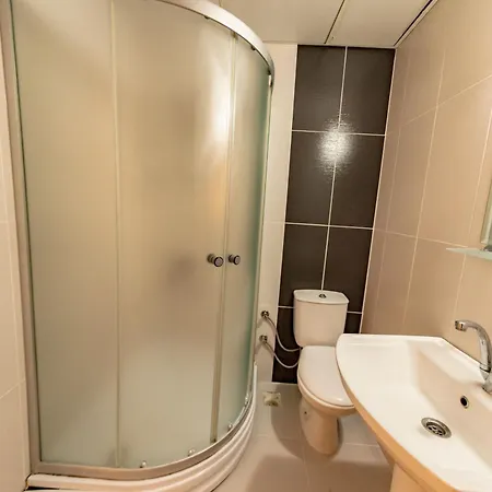 شقة فندقية Sirin Apartrooms 3*