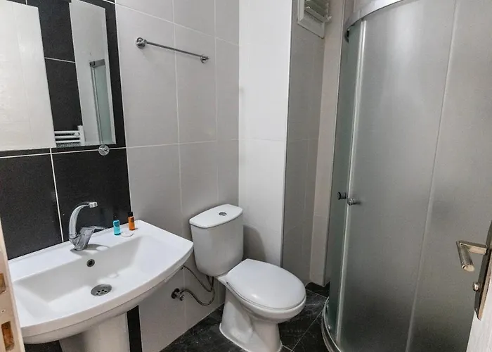 Sirin Apartrooms Lägenhetshotell 3*